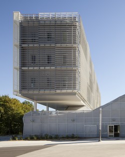 Évry科学中心的Block Architectes Etoile Research Center