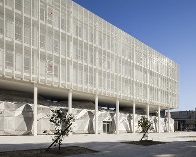 Évry科学中心的Block Architectes Etoile Research Center