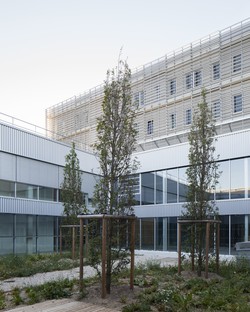 Évry科学中心的Block Architectes Etoile Research Center